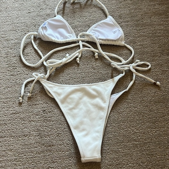White ribbed bikini size small - Picture 4 of 5